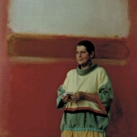 Eva im Streifenoutfit vor Marc Rothko